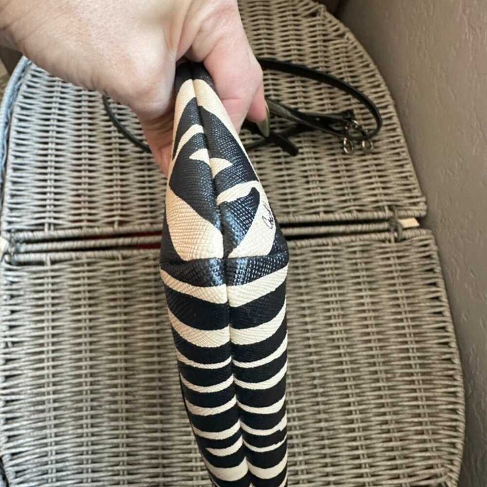 🦓 Coach  Zebra Slim Crossbody Bag - Picture 5 of 10
